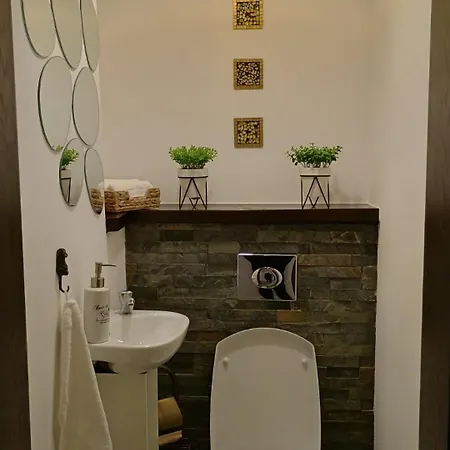 Apartment In The City Center 布加勒斯特 Exterior photo